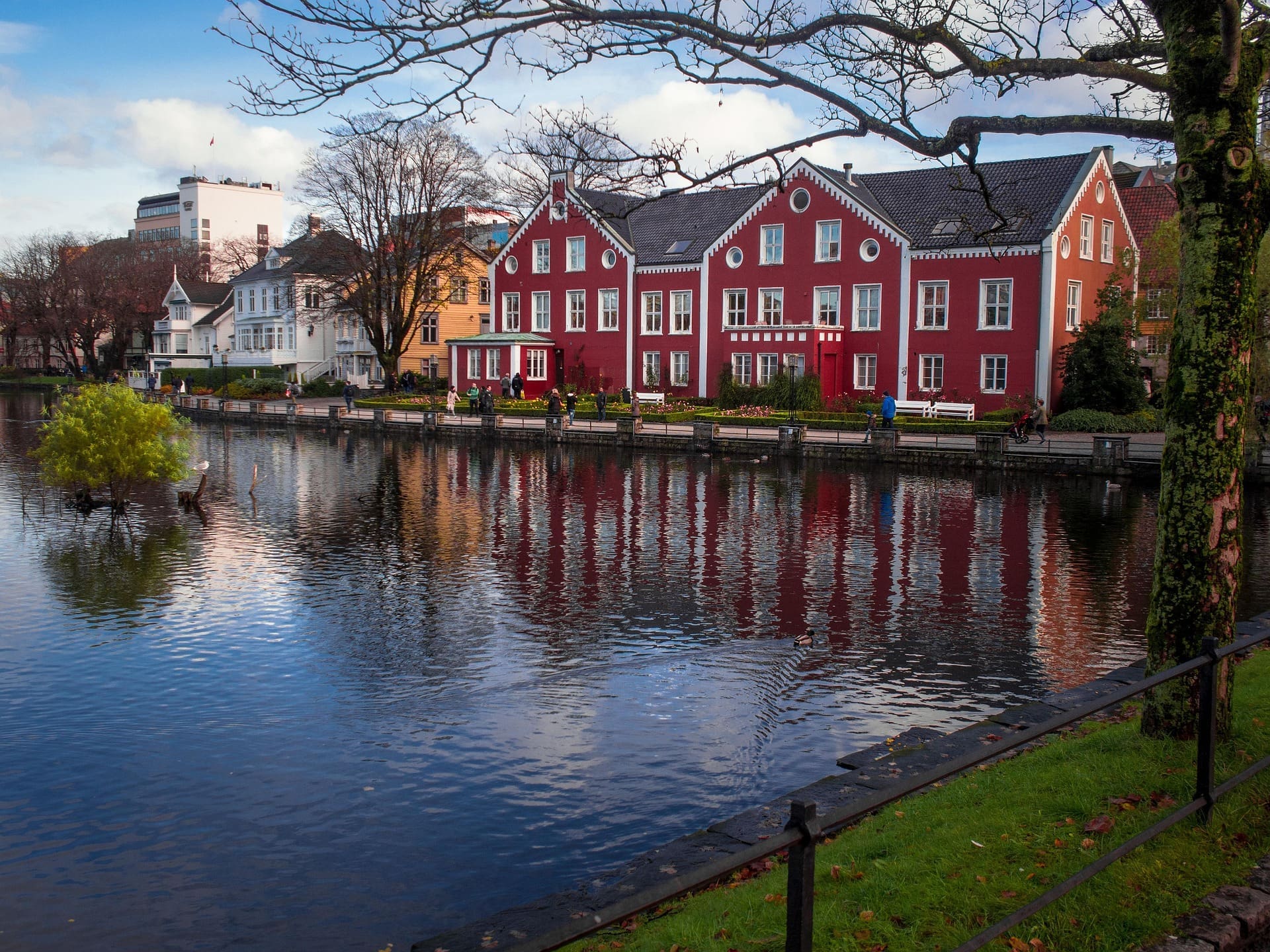 lotielin-stavanger-2735469_1920 (1)